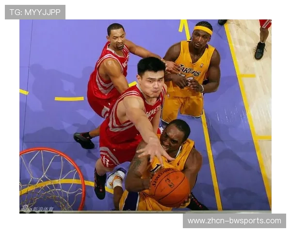 姚明入选国际篮联名人堂 中国篮球界共同欢庆辉煌时刻 姚明入选国际篮联名人堂 中国篮球界共同欢庆辉煌时刻