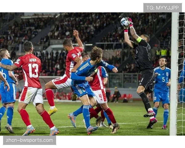 克莱蒙门将屡献神扑，帮助球队客场逼平强敌